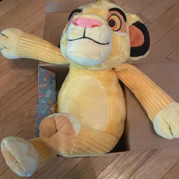 Scentsy Buddy Disney Simba from The lion king Plush - Picture 2 of 8